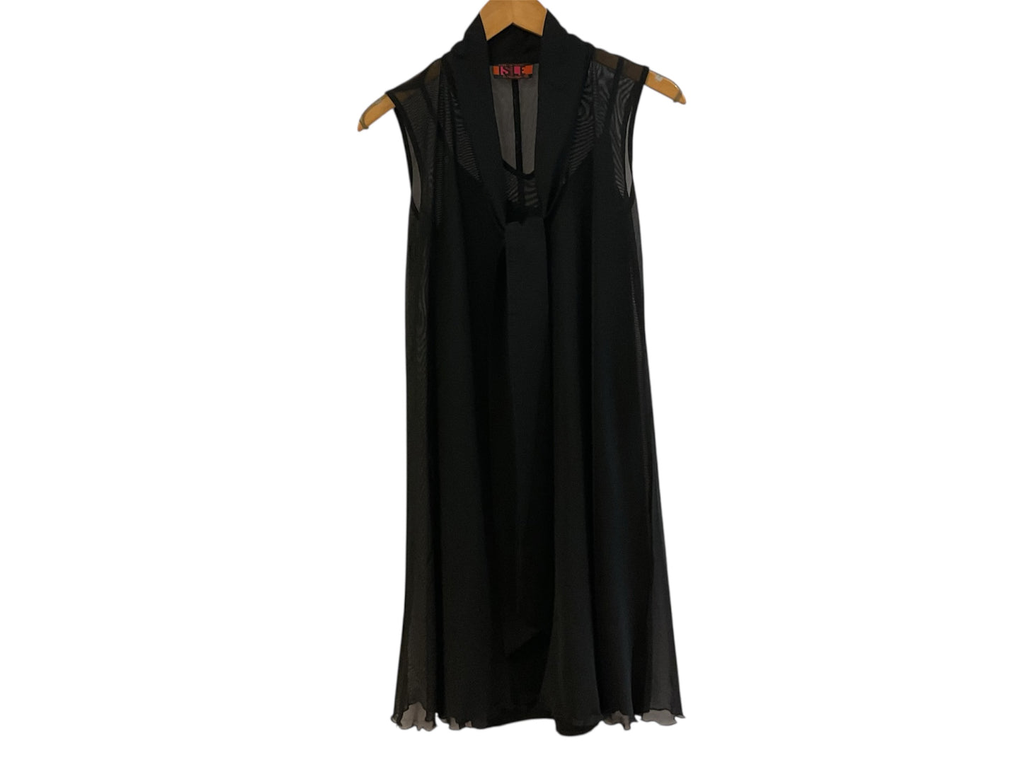 Isle Brynn Dress-Black