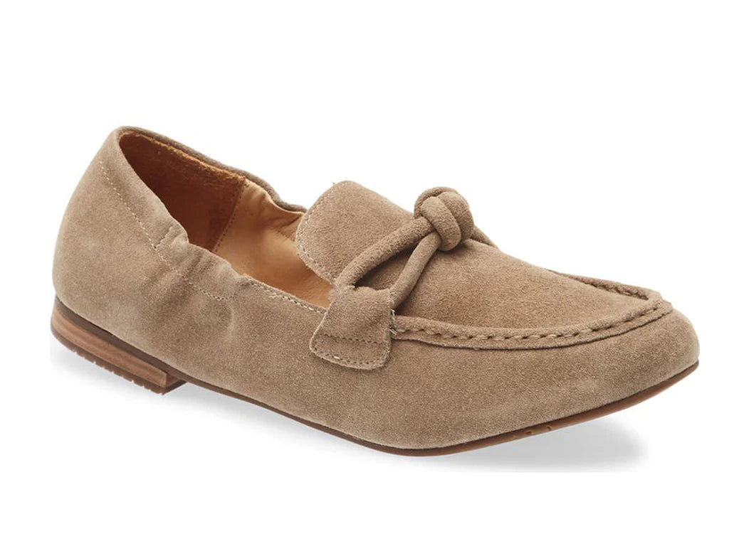 Chocolat Blu Anya Loafer-Camel Suede