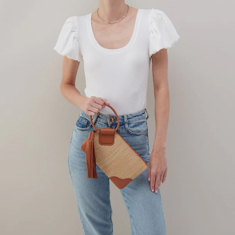 Hobo Sable Wristlet- Natural Straw