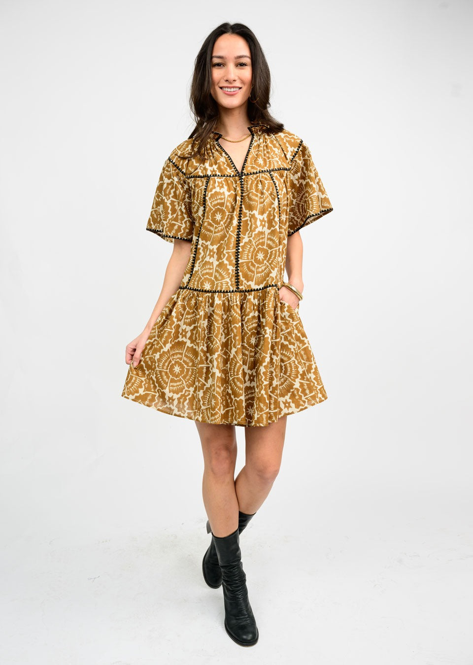 Uncle Frank Shell Stitched Trim Dress-Brown