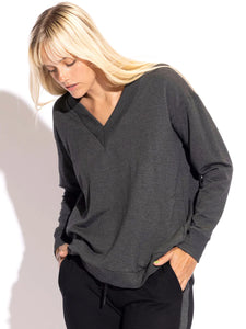 Capote Deena V-Neck Pullover in Charcoal