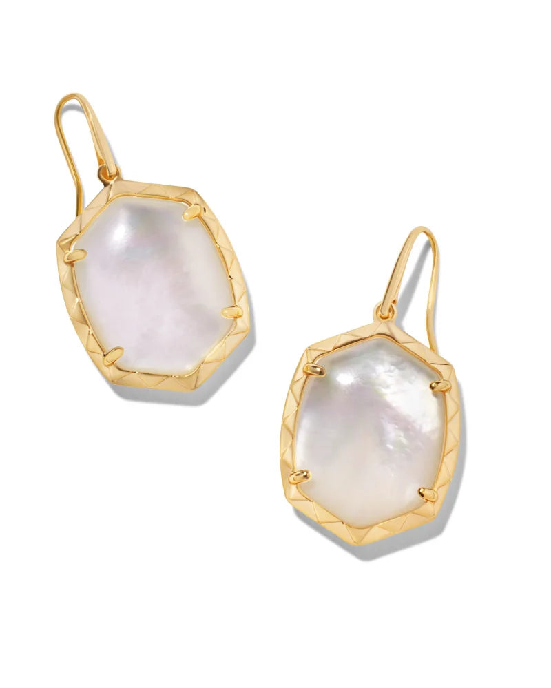 Kendra Scott Daphne Drop Earrings in Ivory Mother of Pearl/Gold