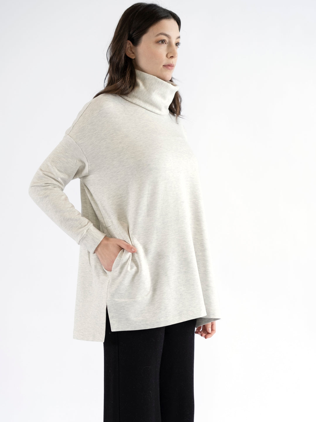 Capote Lauren Turtleneck in Bone