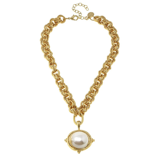 Susan Shaw Pearl Cab Necklace