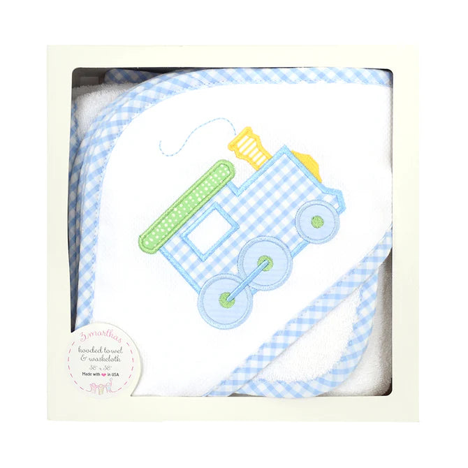 3 Marthas Train Hooded Towel Set