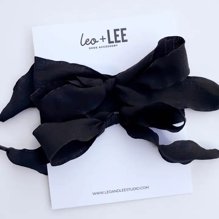 Leo + Lee Silky Sneaker Lace Set