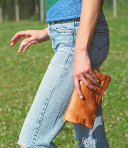 Bedstu Cadence Crossbody Handbag in Tan Rustic