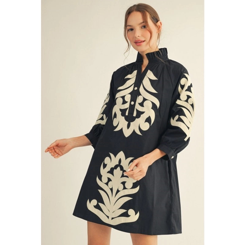 Jodifl Baroque Floral Applique Shift Dress-Black