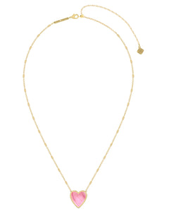 Kendra Scott Heart Pendant Necklace in Gold/Hot Pink