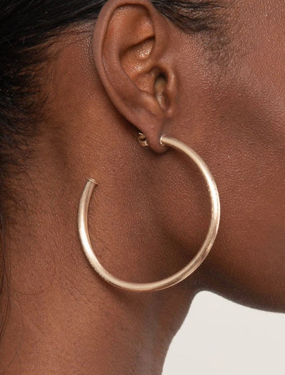 Sheila Fajl Large Everyone's Favorite Hoops
