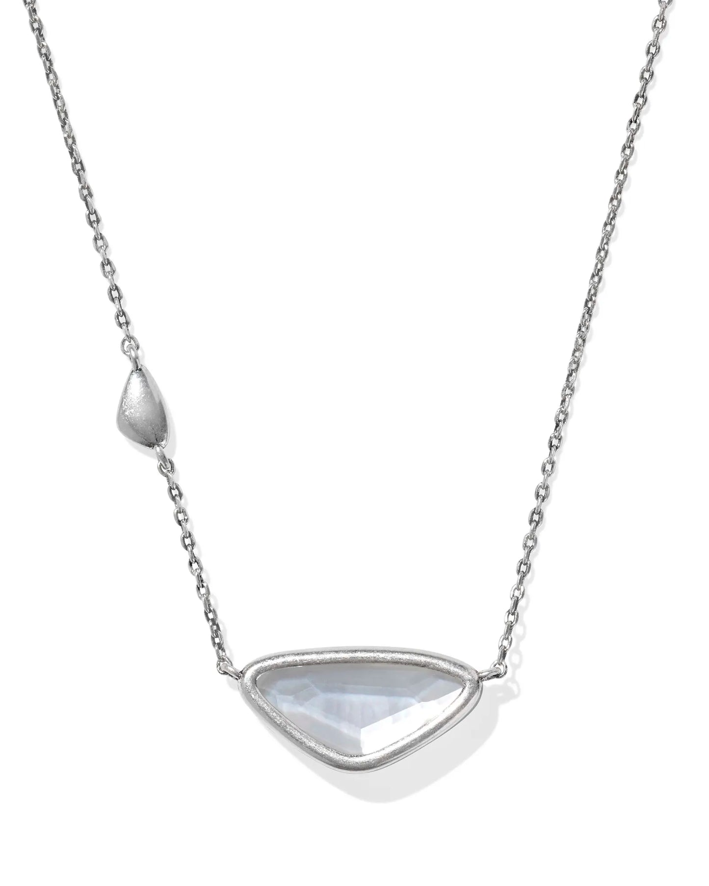 Kendra Scott Margot Short Pendant Necklace