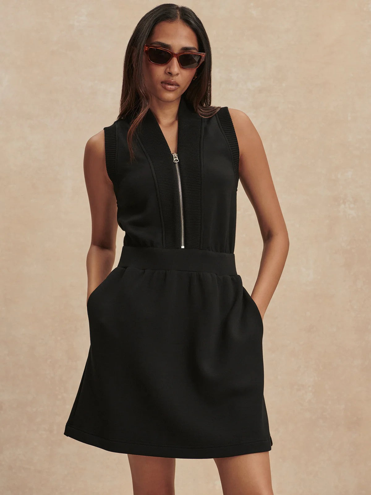 Varley Polyanna Half-Zip Dress-Black