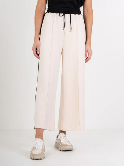 Emily McCarthy Teddy Crop Trouser-Black Sand