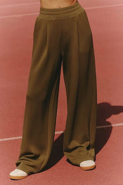 Varley The Extra Wide Leg Pant 29.5-Military Olive