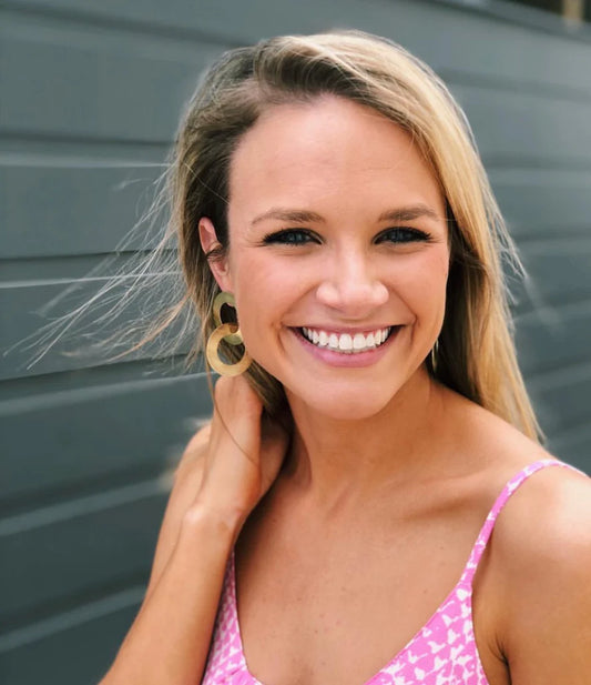 Sheila Fajl Greta Hoops
